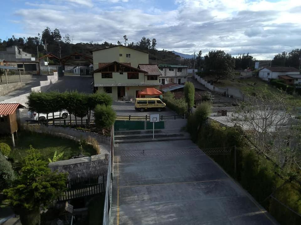Hosteria La Chorrera Кито Экстерьер фото